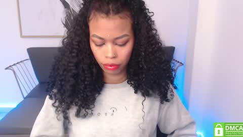 Snapshot of shenna_brunette_ chatting on 6, 2, 2025 Shenna online show from 6, 2, 2025