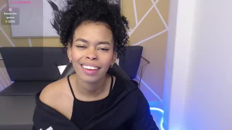 Snapshot of shenna_brunette_ chatting on 7, 3, 2025 Shenna online show from 7, 3, 2025