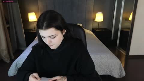 sheri_belton online show from 18, 12, 2025