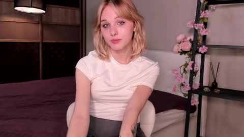 Snapshot of sheridanpotulski chatting on 19, 9, 2025 Sherl online show from 19, 9, 2025