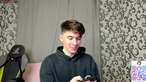 Snapshot of sherlockmax chatting on 11, 9, 2025 Max online show from 11, 9, 2025