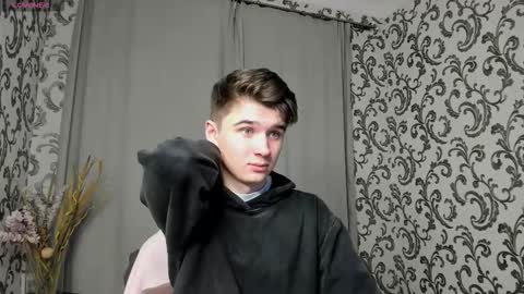 Snapshot of sherlockmax chatting on 24, 9, 2025 Max online show from 24, 9, 2025