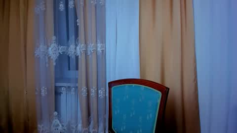 Snapshot of sherlockmax chatting on 4, 12, 2025 Max online show from 4, 12, 2025