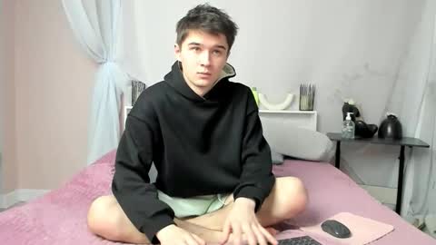 Snapshot of sherlockmax chatting on 10, 1, 2026 Max online show from 10, 1, 2026