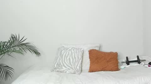 Sherlyn Adams online show from 11, 12, 2024