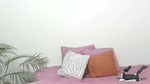 Sherlyn Adams online show from 26, 2, 2025