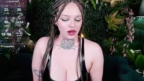 sherri_martinez online show from 4, 10, 2025