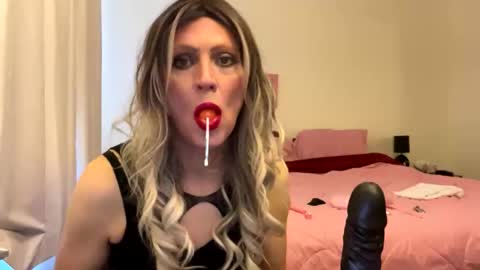 Snapshot of sherrisqs00 chatting on 23, 3, 2026 sherrisqs00 online show from 23, 3, 2026