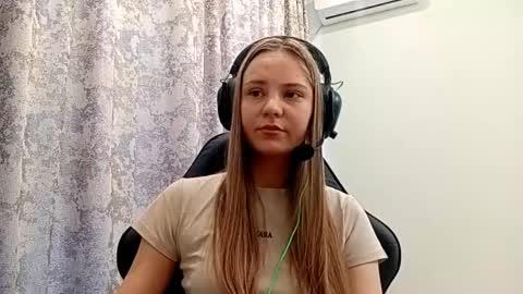 Lisa online show from 26, 11, 2025