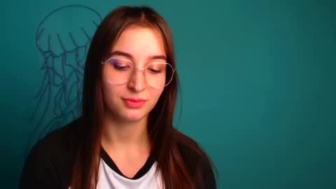 Snapshot of sheryl_sweet chatting on 4, 1, 2025 Sheryl online show from 4, 1, 2025