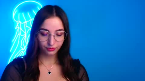 Snapshot of sheryl_sweet chatting on 12, 1, 2025 Sheryl online show from 12, 1, 2025