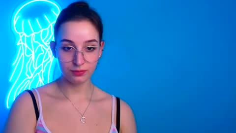 Snapshot of sheryl_sweet chatting on 5, 3, 2025 Sheryl online show from 5, 3, 2025