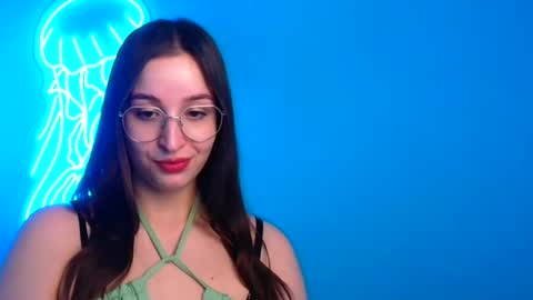 Snapshot of sheryl_sweet chatting on 10, 3, 2025 Sheryl online show from 10, 3, 2025