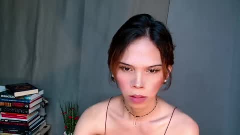Snapshot of shes_notme chatting on 14, 5, 2026 Lana But you can spell it backwards online show from 14, 5, 2026