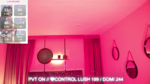 Snapshot of sheyla_hills_ chatting on 20, 1, 2025 Sheyla online show from 20, 1, 2025