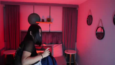Snapshot of sheyla_hills_ chatting on 12, 2, 2025 Sheyla online show from 12, 2, 2025