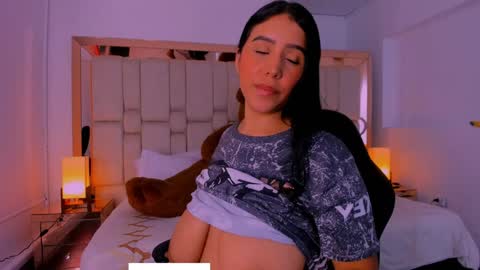 Sheyla Bakerr  online show from 26, 12, 2024