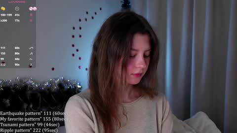Snapshot of shickshackshock chatting on 27, 12, 2024 Iris online show from 27, 12, 2024