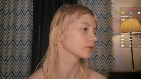 Snapshot of shickshackshock chatting on 15, 2, 2025 Iris online show from 15, 2, 2025