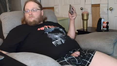 Snapshot of shifty885 chatting on 21, 4, 2026 shifty885 online show from 21, 4, 2026
