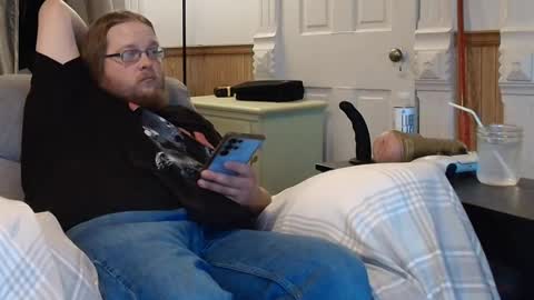 Snapshot of shifty885 chatting on 28, 4, 2026 shifty885 online show from 28, 4, 2026