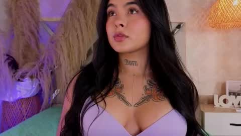 shimmer_lure online show from 7, 1, 2026