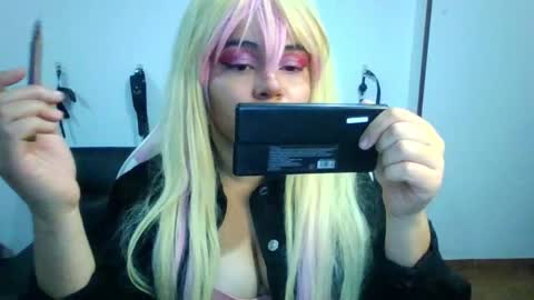 Shinee online show from 15, 2, 2025