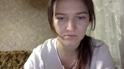 Jesica online show from 6, 3, 2025