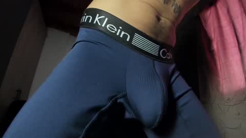 Snapshot of shinomojo chatting on 27, 1, 2025 Elliot online show from 27, 1, 2025