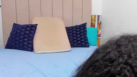 Snapshot of shira_sexylove chatting on 19, 12, 2024 shira_sexylove online show from 19, 12, 2024