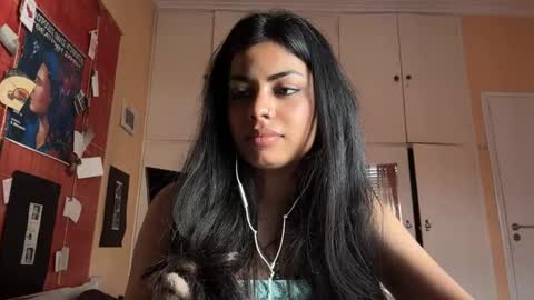 Snapshot of shirleendurrah chatting on 11, 5, 2026 Karin online show from 11, 5, 2026