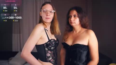 Gretta and Lucia online show from 9, 9, 2025