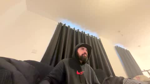 Shady online show from 5, 3, 2026