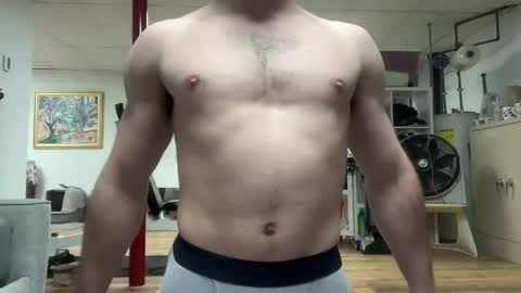 shirtlesshunk15 online show from 2, 5, 2026