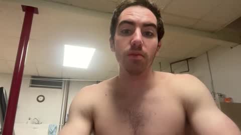 shirtlesshunk15 online show from 3, 5, 2026