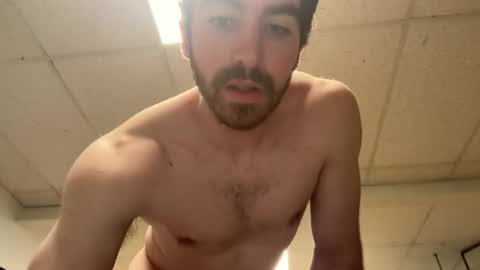 shirtlesshunk15 online show from 22, 5, 2026