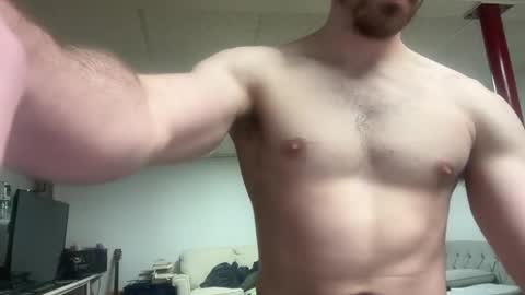 shirtlesshunk15 online show from 23, 5, 2026