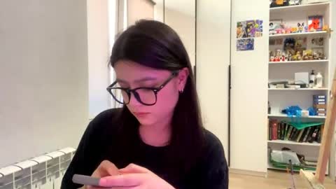 Snapshot of shontagrabowski chatting on 6, 5, 2026 Marie online show from 6, 5, 2026