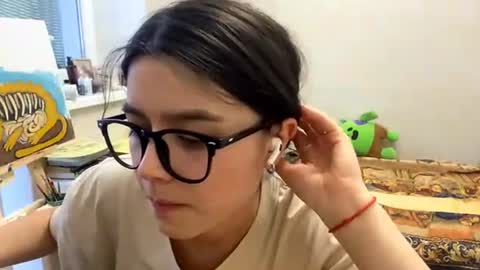 Snapshot of shontagrabowski chatting on 8, 7, 2026 Marie online show from 8, 7, 2026