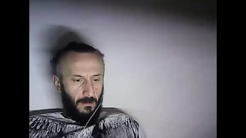 Snapshot of shooter_coool chatting on 2, 1, 2025 shooter_coool online show from 2, 1, 2025