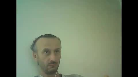 Snapshot of shooter_coool chatting on 5, 2, 2025 shooter_coool online show from 5, 2, 2025