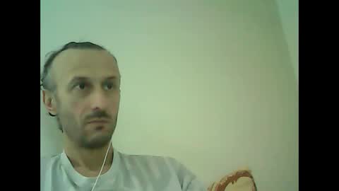 Snapshot of shooter_coool chatting on 6, 2, 2025 shooter_coool online show from 6, 2, 2025