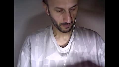 Snapshot of shooter_coool chatting on 15, 2, 2025 shooter_coool online show from 15, 2, 2025
