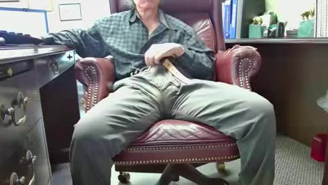 Snapshot of shootme69 chatting on 17, 4, 2026 nikolas send dm for an appointment online show from 17, 4, 2026