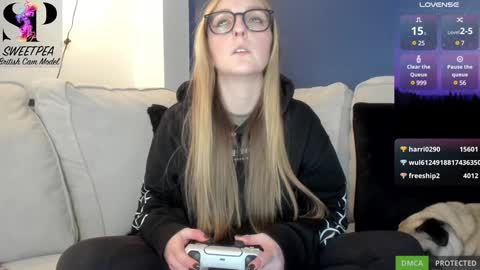 Snapshot of short_sweetpea chatting on 7, 1, 2025 short sweetpea online show from 7, 1, 2025