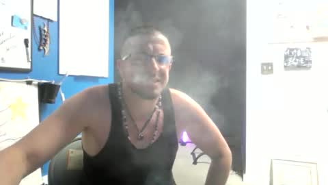 Snapshot of shortmel chatting on 29, 4, 2026 shortmel online show from 29, 4, 2026