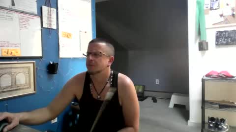 Snapshot of shortmel chatting on 12, 5, 2026 shortmel online show from 12, 5, 2026