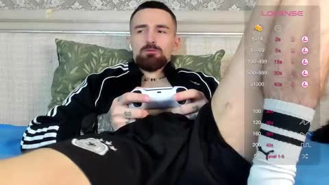 Snapshot of shottan chatting on 1, 3, 2025 Oleg online show from 1, 3, 2025