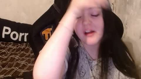 Snapshot of show_for_you chatting on 21, 10, 2025 show_for_you online show from 21, 10, 2025