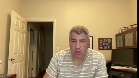 Snapshot of showmet chatting on 21, 9, 2025 Chicago Guy online show from 21, 9, 2025